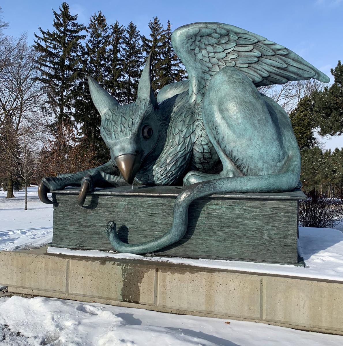 Snowy Gryphon Statue
